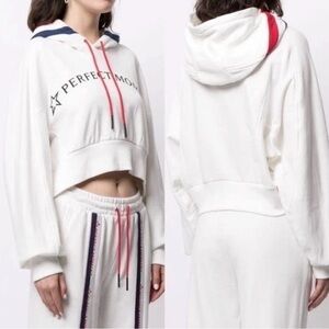 Perfect Moment White Hoodie Snow White Sz Small